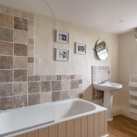 Maggie Puddle Dom wakacyjny Cartmel