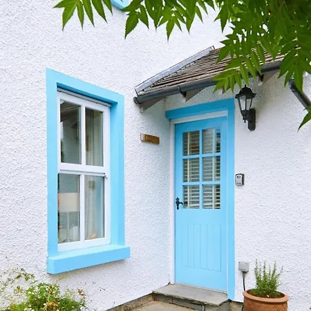 Maggie Puddle And The Nest Cottages בית נופש קרטמל
